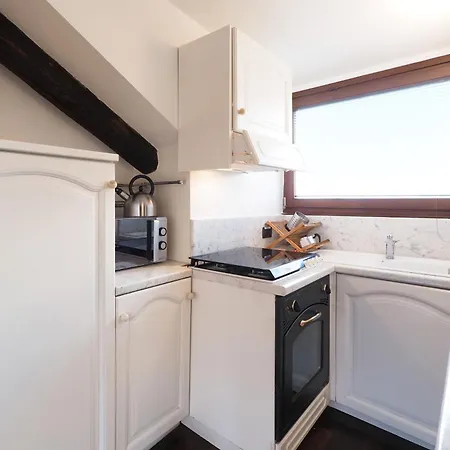 Primopiano - Tadino B * Milan